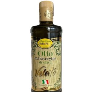 Dalla Fina Olio Extra Vergine Velato, een ongefilterde extra vergine olijfolie uit de Val d'Alpone met een vol en authentiek karakter.